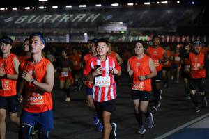 BIB: 23429, 112, 26694, 20599
                            <button type="button" onclick="openModal(11460251)" class="btn btn-primary btn-sm float-right btn-popup" data-toggle="modal" data-target=".modal-high-quality">
                        <i class="fas fa-shopping-cart"></i> Add to Cart
                    </button>
                                            <button type="button" onclick="isThisMe(11460251, true)" class="btn btn-success btn-sm float-right btn-popup btn-isme hidden" data-toggle="tooltip" data-placement="bottom" title="นี่คือรูปของคุณใช่ไหม คลิกที่นี่เพื่อเอาเข้าอัลบั้ม">
                        <i class="fas fa-plus"></i> Add to album
                    </button>
                    <button type="button" onclick="isThisMe(11460251, false)" class="btn btn-warning btn-sm float-right btn-popup btn-isnotme hidden">
                        <i class="fas fa-ban"></i> Remove from album
                    </button>